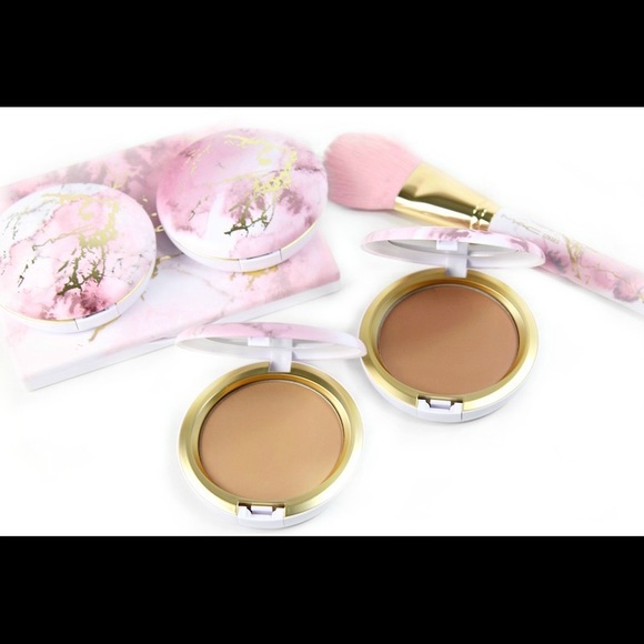 LIMITED EDITION Mac Canyon Dreamin’ Bronzer - Picture 2 of 10